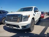 Nissan Titan Platinum Reserve 1N6AA1E5XHN538566 fotografie
