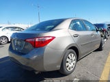 Toyota Corolla Le 2T1BURHE6KC153590 снимка