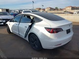 Tesla Model 3 Long Range Dual Motor All-Wheel Drive 5YJ3E1EB0PF592039 fotografie