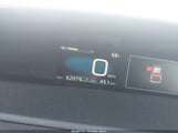 Toyota Prius Le JTDKARFU5K3095225 снимка