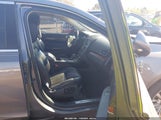 Lincoln Mkt 2LMHJ5FR7ABJ28190 снимка