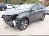 Toyota Rav4 Xle JTMRFREV9JJ179486 снимка