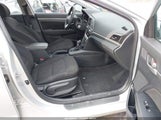 Hyundai Elantra Sel 5NPD84LF2KH418213 снимка