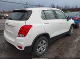 Chevrolet Trax Ls KL7CJKSB1JB601909 снимка