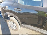 Nissan Kicks S Fwd 3N8AP6BA2SL309004 photo