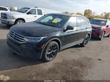 Volkswagen Tiguan 2.0T Se/2.0T Wolfsburg Edition 3VV3B7AX9RM098906 photo