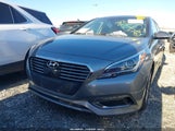 Hyundai Sonata Hybrid Limited KMHE34L32HA075648 fotografie