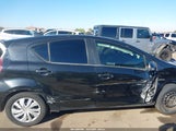 Toyota Prius C Two JTDKDTB39G1125203 снимка