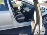 Toyota Corolla Le 5YFB4MDE9SP319710 снимка