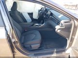 Toyota Camry Le 4T1C11AK5PU082001 fotografie