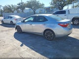 Toyota Corolla Le 5YFBURHE4KP945236 снимка