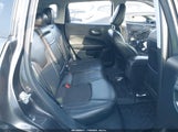 Jeep Compass Latitude Fwd 3C4NJCBB0JT266612 photo