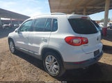 Volkswagen Tiguan Se WVGAV75N29W527403 photo