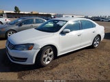 Volkswagen Passat 1.8T Se 1VWBS7A37EC110325 снимка