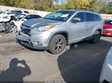Toyota Highlander Xle V6 5TDJKRFH5GS236585 fotografie