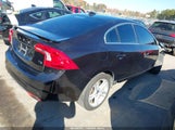Volvo S60 T5/T5 Platinum/T5 Premier/T5 Premier Plus YV1612FS8E2295463 fotografie