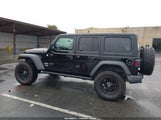 Jeep Wrangler Unlimited Sport S 4X4 1C4HJXDG8JW105626 fotografie