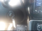 Toyota Corolla L 2T1BURHE2HC795426 снимка