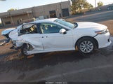 Toyota Camry Le 4T1C11AK7LU941096 photo