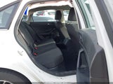 Volkswagen Jetta 1.4T R-Line/1.4T S/1.4T Se 3VWC57BU3MM058885 снимка