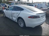 Tesla Model S 60D/70D/75D/85D/90D 5YJSA1E26GF162474 fotografie