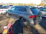 Volkswagen Tiguan 2.0T Se/2.0T Sel/2.0T Sel R-Line/2.0T Sel R-Line Black 3VV2B7AX7KM134237 photo