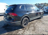 Volkswagen Tiguan 2.0T Se 3VV2B7AX6NM024932 снимка