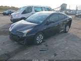 Toyota Prius Three JTDKARFU6H3040226 снимка