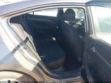 Hyundai Elantra Se 5NPD74LF4JH395857 снимка