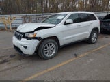Jeep Grand Cherokee Laredo 4X4 1C4RJFAG1HC793256 fotografie