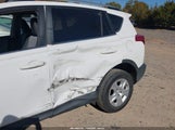Toyota Rav4 Le JTMZFREV8FJ040621 снимка