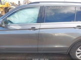 Volkswagen Tiguan 2.0T Se/2.0T Sel/2.0T Sel R-Line/2.0T Sel R-Line Black 3VV2B7AX6KM052578 photo