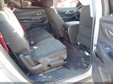 Chevrolet Traverse Ls 1GNERFKW8JJ144754 снимка