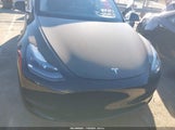 Tesla Model Y Long Range Dual Motor All-Wheel Drive 7SAYGDEE6RA230442 снимка