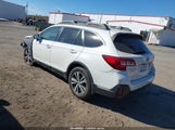 Subaru Outback 3.6R Limited 4S4BSENC4J3269696 fotografie