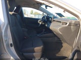 Toyota Corolla Le 5YFB4MDEXRP108865 снимка