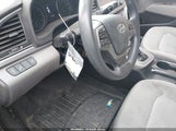 Hyundai Elantra Sel KMHD84LF7JU492128 photo