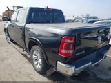 Ram  Laramie 4X4 5'7 Box 1C6SRFJT9KN505798 fotografie