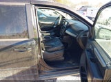 Dodge Grand Caravan R/T 2D4RN7DGXBR697052 снимка