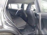 Toyota Rav4 Xle JTMRFREV8JJ233764 снимка