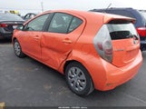 Toyota Prius C Two JTDKDTB33C1004337 снимка