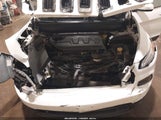 Jeep Cherokee Latitude 1C4PJLCS0EW299813 снимка
