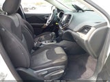 Jeep Cherokee Altitude Fwd 1C4PJLAB3HW577532 photo