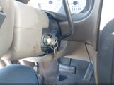 Chrysler Voyager 1C4GJ25BX2B552565 снимка