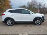Hyundai Tucson Value KM8J3CA42KU035239 снимка