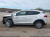 Hyundai Tucson Value KM8J3CA42KU035239 снимка