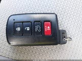 Toyota Rav4 Xle JTMRFREV3JJ742385 снимка