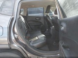 Jeep New Compass Latitude 4X4 3C4NJDBB7HT679997 снимка
