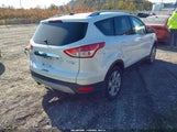Ford Escape Titanium 1FMCU9J91GUC53569 fotografie