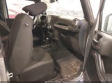 Jeep Wrangler Sport 1C4GJWAG9EL240891 fotografie